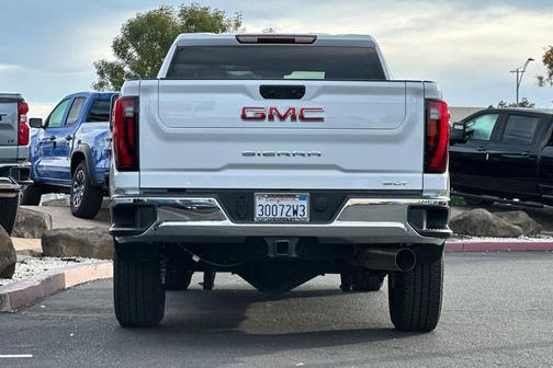2024 GMC Sierra 2500 SLT