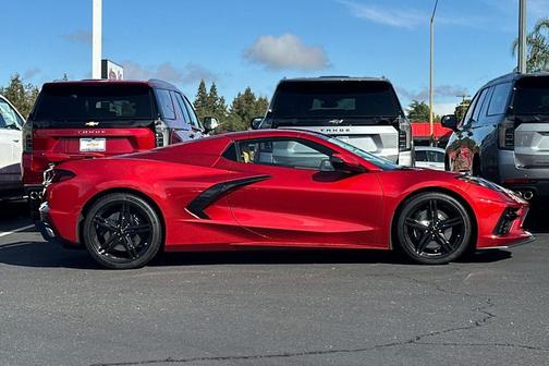 2026 Chevrolet Corvette Stingray w/2LT