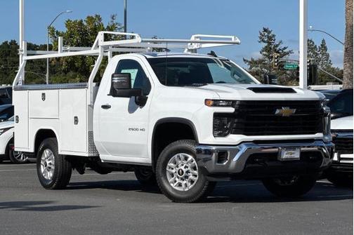 Summit White 2026 Chevrolet Silverado 2500 WT
