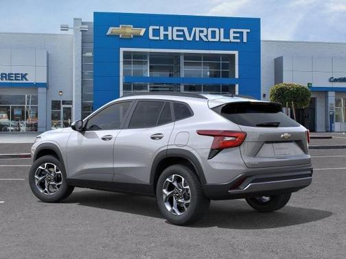Sterling Gray Metallic 2026 Chevrolet Trax LT