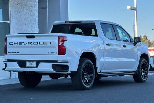 2023 Chevrolet Silverado 1500 Custom