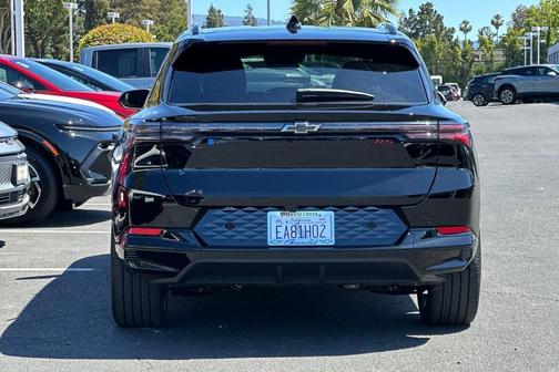 2025 Chevrolet Equinox EV RS