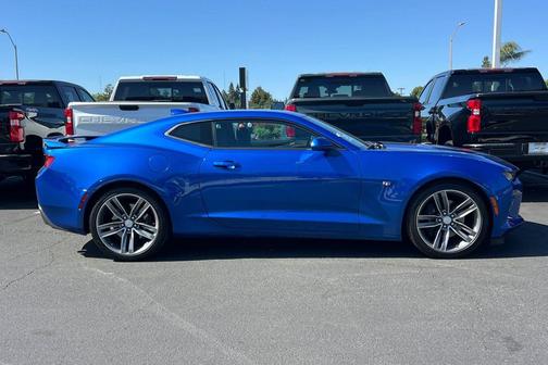 Hyper Blue Metallic 2018 Chevrolet Camaro 2SS