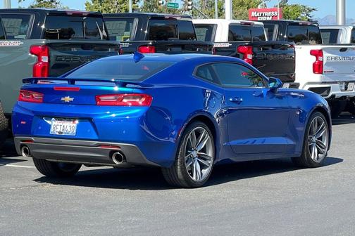 Hyper Blue Metallic 2018 Chevrolet Camaro 2SS