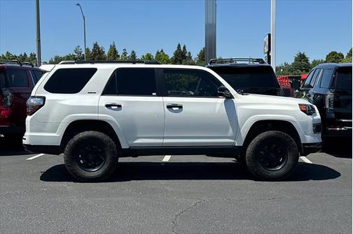 2020 Toyota 4Runner SR5