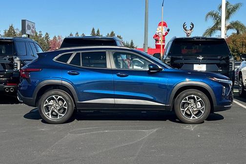 2024 Chevrolet Trax LT