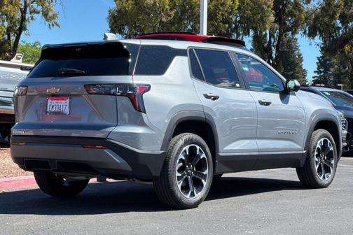 Sterling Gray Metallic 2026 Chevrolet Equinox 1LT
