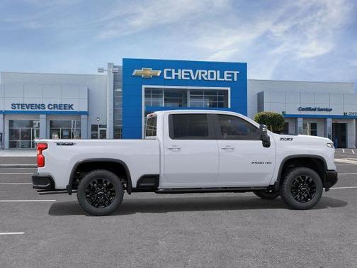 Summit White 2026 Chevrolet Silverado 2500 LT