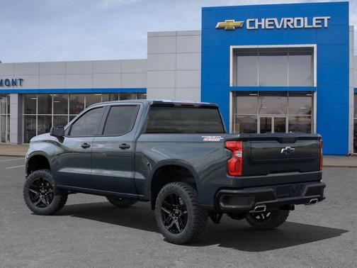 2025 Chevrolet Silverado 1500 Custom Trail Boss