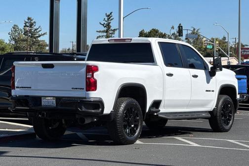 2024 Chevrolet Silverado 2500 Custom