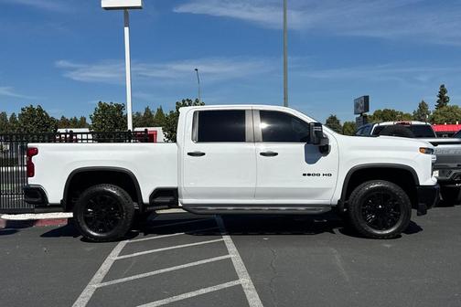 2024 Chevrolet Silverado 2500 Custom