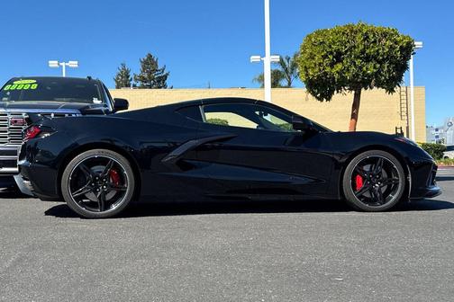 Black 2020 Chevrolet Corvette Stingray w/3LT
