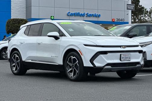 2025 Chevrolet Equinox EV LT