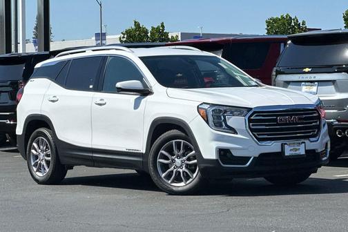 2023 GMC Terrain SLT