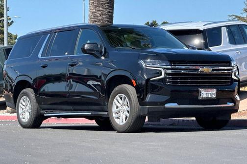 Black 2024 Chevrolet Suburban LT