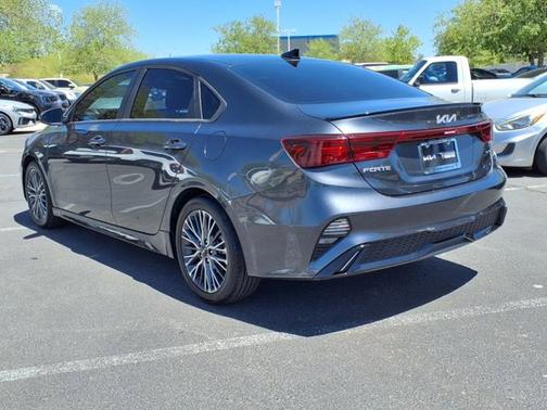 2022 Kia Forte GT-Line**LOADED CLN CF**