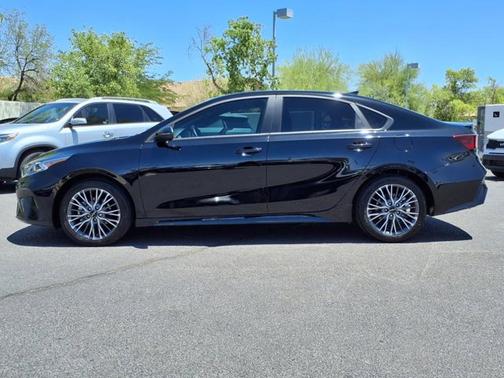 2024 Kia Forte GT-Line**CLEAN CR 1 OWNER