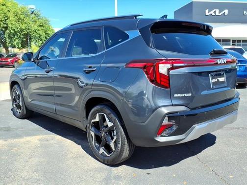 2025 Kia Seltos EX