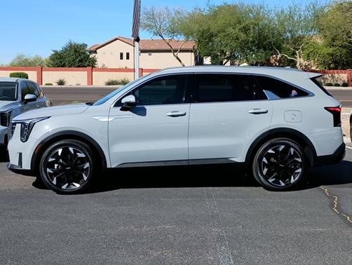 Wolf Gray 2025 Kia Sorento SX**ONLY 6K MILES STILL LIKE NEW