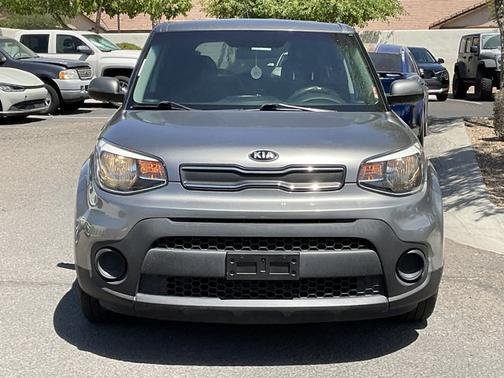 Titanium Gray 2017 Kia Soul Base