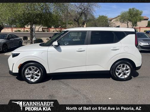 2023 Kia Soul LX* 1 OWNER/ CLN CARFAX