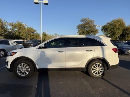 2017 Kia Sorento LX V6