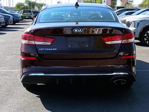 Sangria 2019 Kia Optima S**1 OWNER CLN CF**