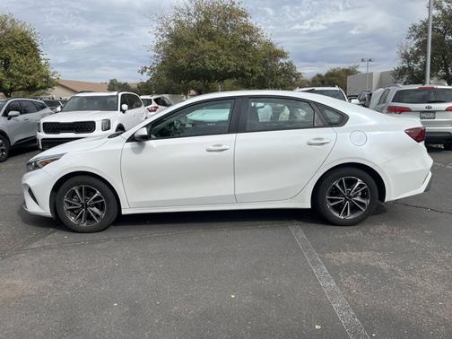 2024 Kia Forte LX