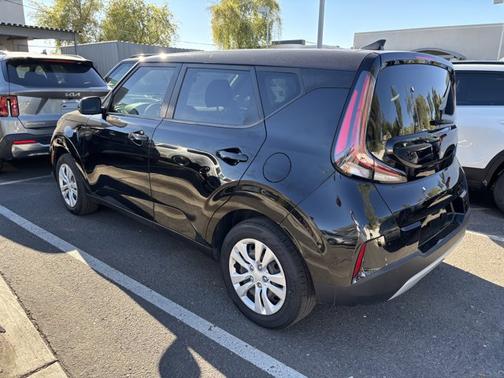 Fusion Black 2023 Kia Soul LX**CF CERT 1 OWNER**
