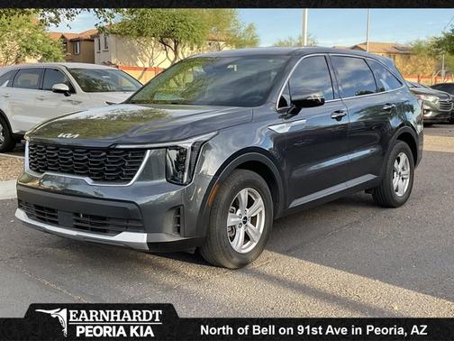 Gravity Grey 2024 Kia Sorento LX* 1 OWNER/ CLN CARFAX