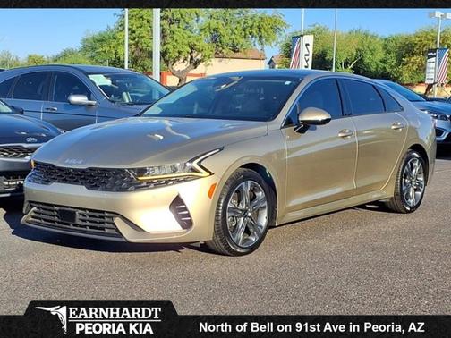 2022 Kia K5 EX