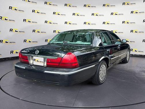 2003 Mercury Grand Marquis GS