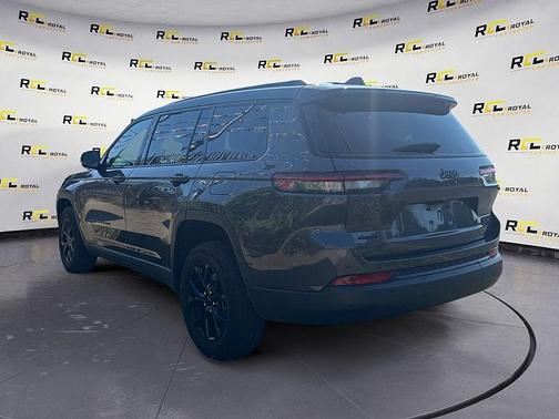 2024 Jeep Grand Cherokee L Laredo