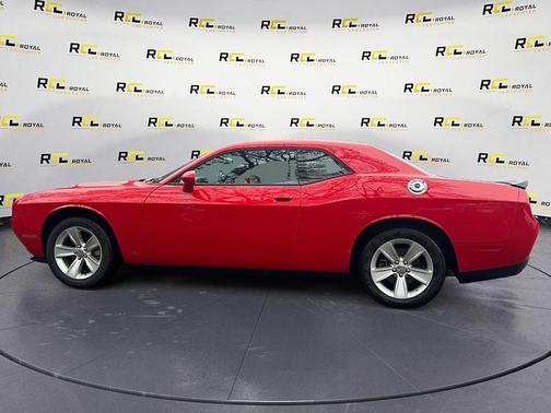 2023 Dodge Challenger SXT