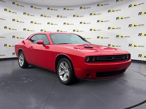 2023 Dodge Challenger SXT