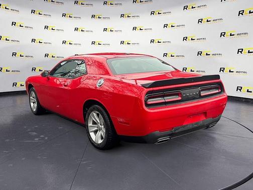 2023 Dodge Challenger SXT
