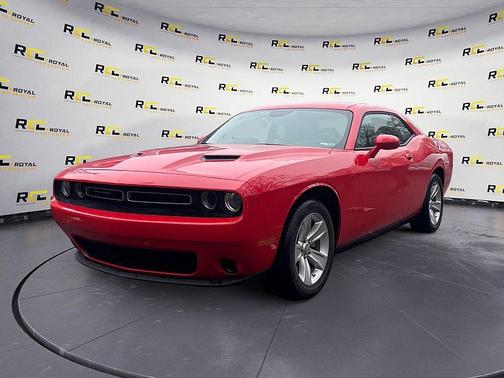 2023 Dodge Challenger SXT