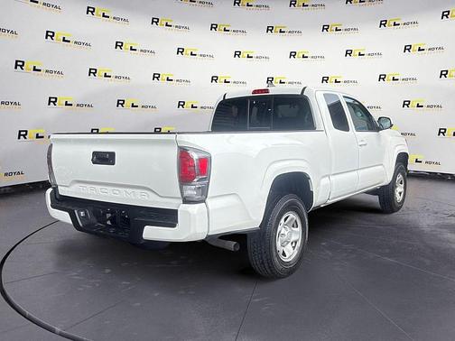 2021 Toyota Tacoma SR