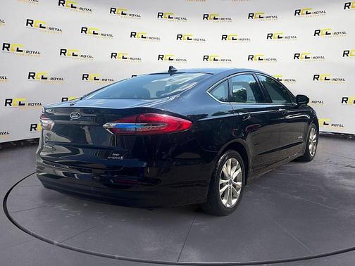 2019 Ford Fusion Hybrid SE