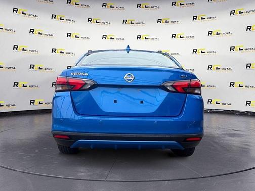 2021 Nissan Versa 1.6 SV