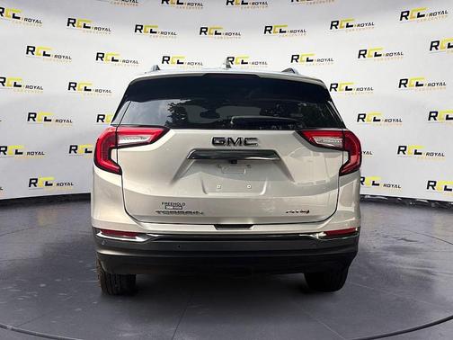 2022 GMC Terrain AT4