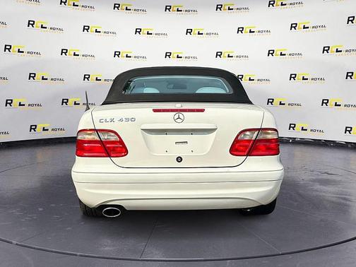 2002 Mercedes-Benz CLK-Class Base