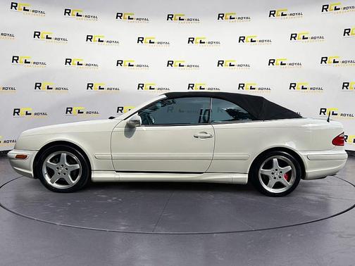 2002 Mercedes-Benz CLK-Class Base
