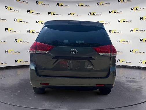 2012 Toyota Sienna Base