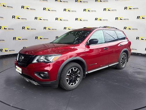 2020 Nissan Pathfinder SL