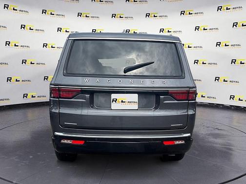 2022 Jeep Wagoneer Series III