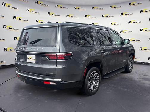 2022 Jeep Wagoneer Series III