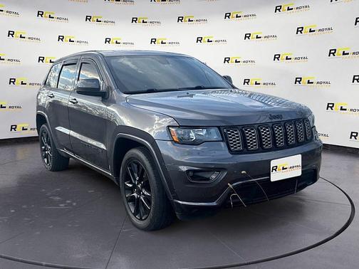 2019 Jeep Grand Cherokee Laredo