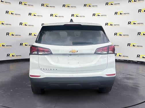 2022 Chevrolet Equinox LS