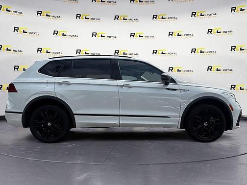 2022 Volkswagen Tiguan 2.0T SE R-Line Black